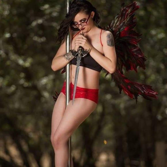 Meet your Posher, Teresa - Picture 1 of 1